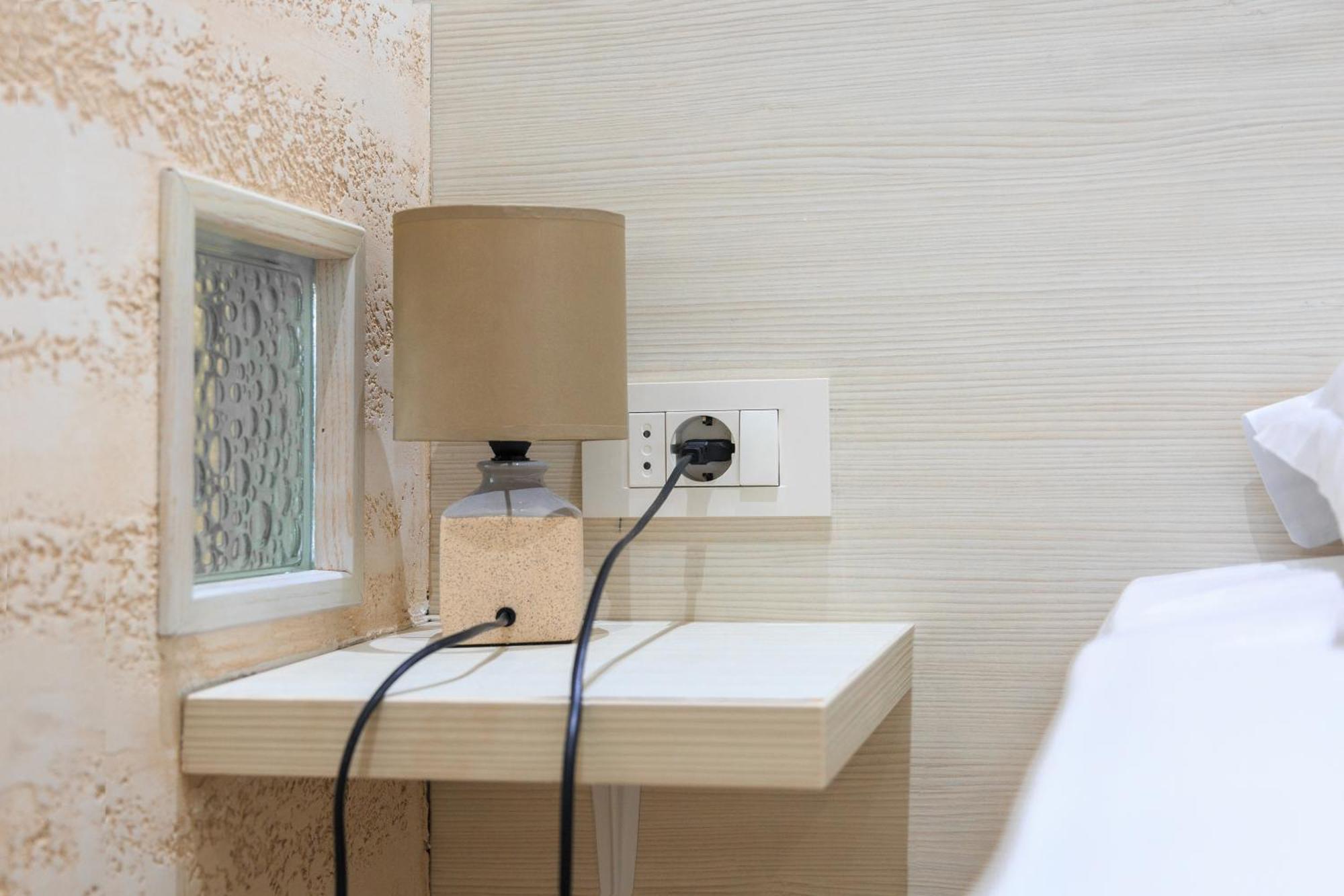 Hotel Maksim 헤르섹 외부 사진
