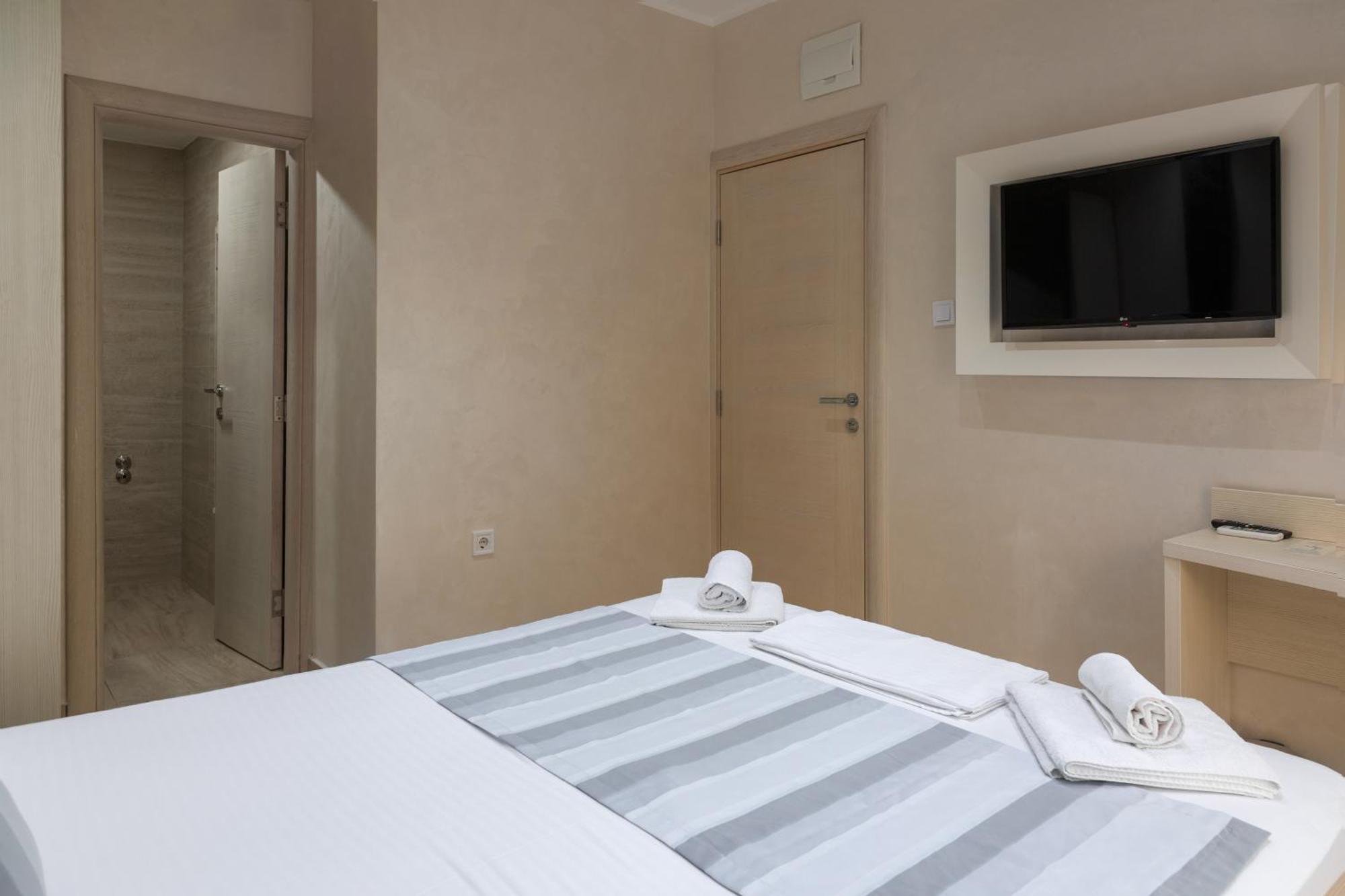 Hotel Maksim 헤르섹 외부 사진